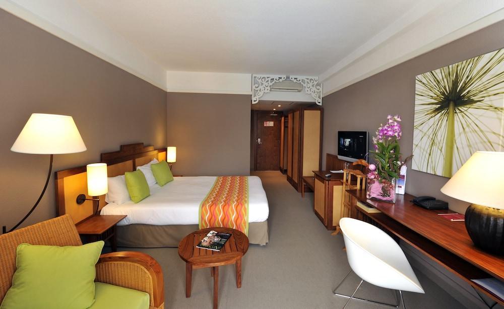 Hotel Exsel Creolia Сен-Дени Экстерьер фото