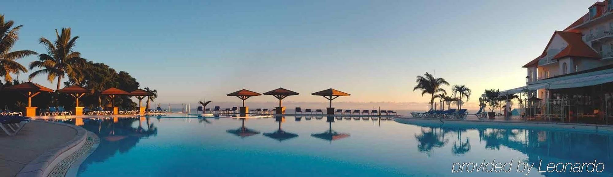 Hotel Exsel Creolia Сен-Дени Экстерьер фото